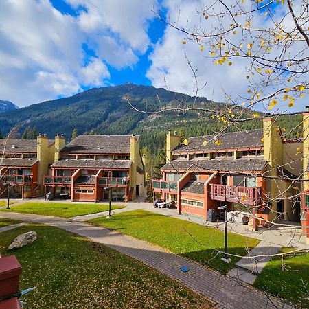 Horsethief Lodge By Stayin Panorama Bagian luar foto
