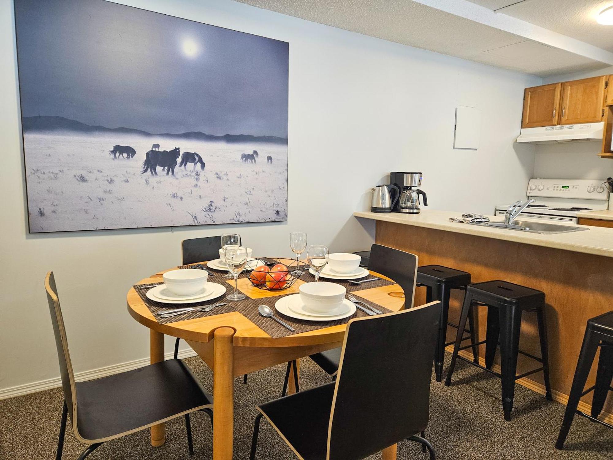 Horsethief Lodge By Stayin Panorama Ruang foto