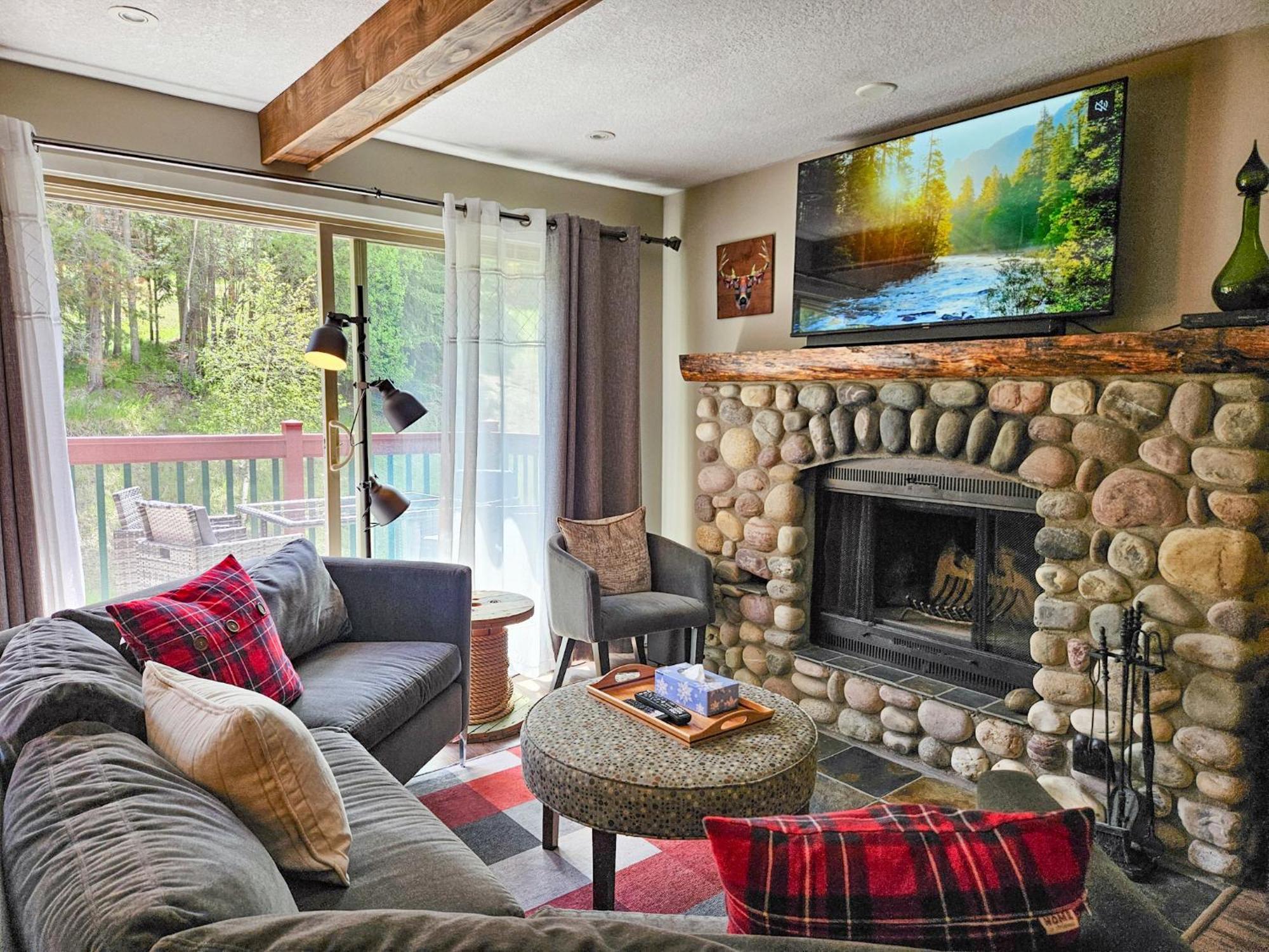 Horsethief Lodge By Stayin Panorama Ruang foto